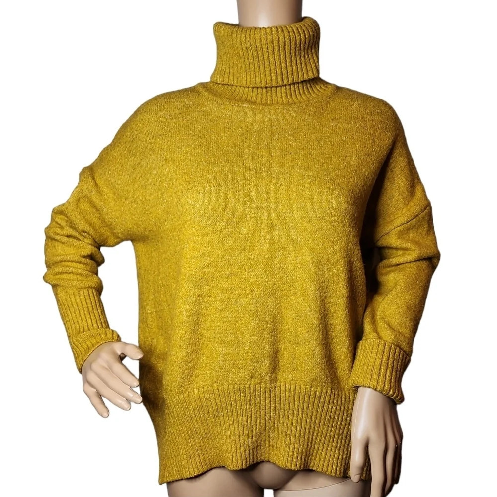 William Rast alpaca-blend turtleneck sweater